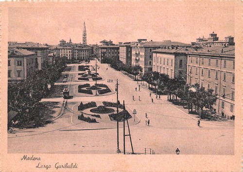 Cartolina Modena Largo Garibaldi animata
