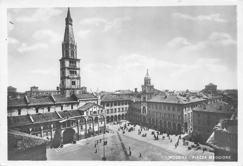 Cartolina Modena Piazza Maggiore