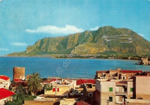 Cartolina Mondello Panorama e case paese1970