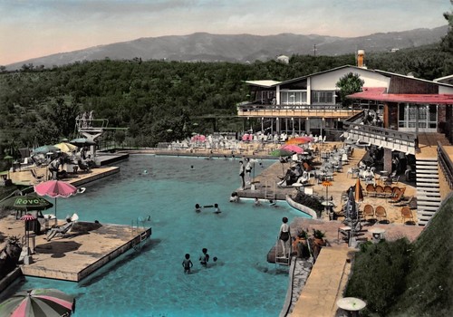 Cartolina Montecatini Terme Piscina delle Panteraie