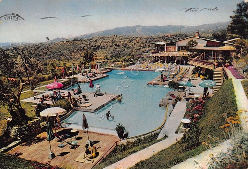 Cartolina Montecatini Terme Piscina delle Panterate 1958