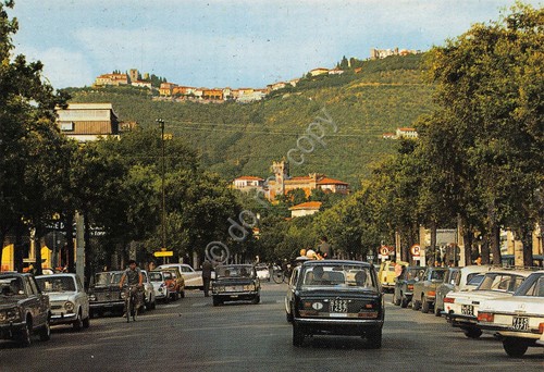 Cartolina Montecatini Terme Viale Verdi strada auto panorama anni '80