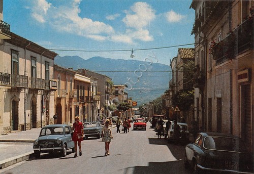 Cartolina Montella Corso Umberto I animata case SHELL negozi anni …