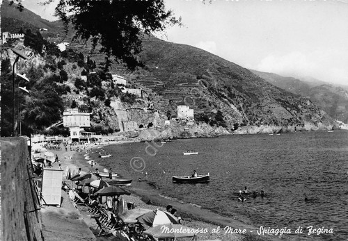 Cartolina Monterosso a Mare Spiaggia di Fegina 1961 (La Spezia)