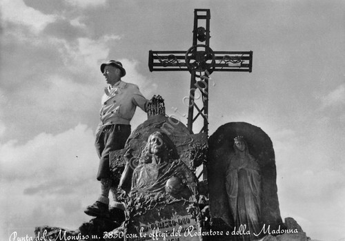 Cartolina Monviso Punta con effigi del Redentore e della Madonna …