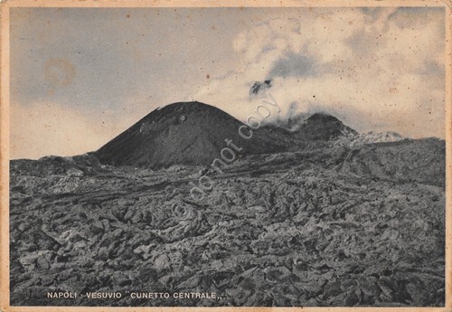 Cartolina Napoli Vesuvio cunetto centrale
