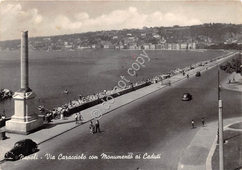 Cartolina Napoli Via Caracciolo Monumento ai Caduti 1960