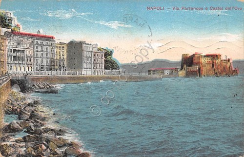 Cartolina Napoli Via Partenope e Castel dell' Ovo illustrata 1914