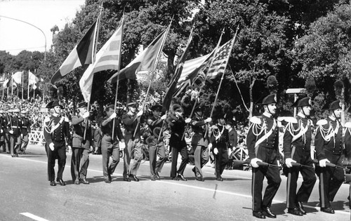 Cartolina NATO X Anniversario Napoli Carabinieri Bandiere 1959 timbro al …