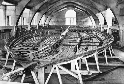 Cartolina Nemi Nave Romana i resti