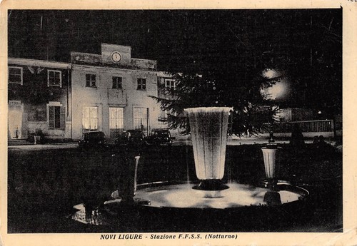 Cartolina Novi Ligure Stazione Ferroviaria Notturno
