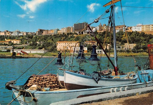 Cartolina Ortona panorama dal porto 1978 pescherecci (Reggio Emilia)