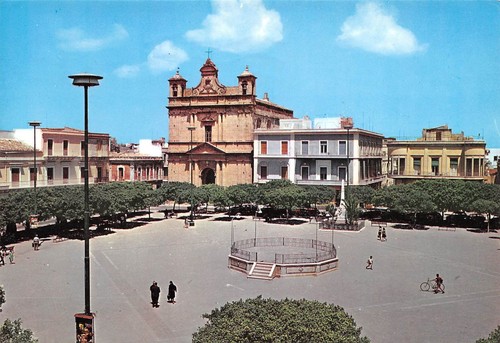 Cartolina Pachino Piazza Vittorio Emanuele (Siracusa)