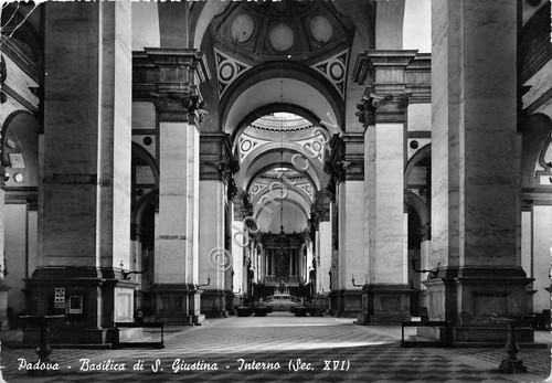 Cartolina Padova Basilica S. GIustina Interno 1952
