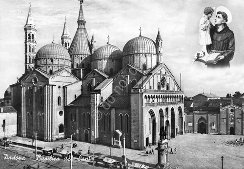 Cartolina Padova Piazza del Santo con Basilica Timbro Libri 1957