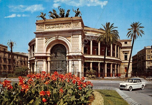 Cartolina Palermo Piazza Ruggero Settimo Teatro Politeama auto d'epoca