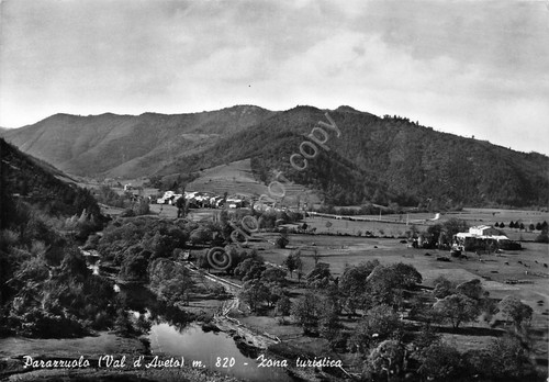 Cartolina Parazzuolo Val D'Aveto Panorama con case