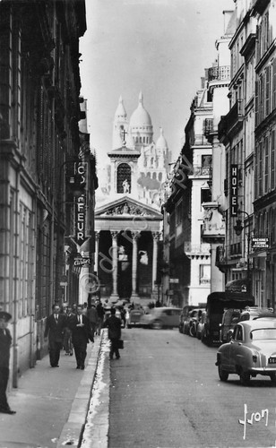 Cartolina Paris en flanant Rue Laffitte Maison Fanti Modelli 1958