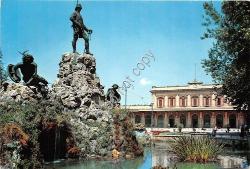 Cartolina Parma Stazione ferroviaria monumento a Bottego 1967