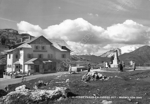 Cartolina Passo Falzarego Albergo (Belluno)