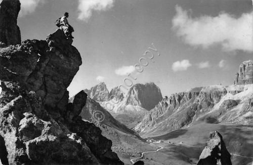 Cartolina Passo Pordoi Gruppo Sassolungo animata