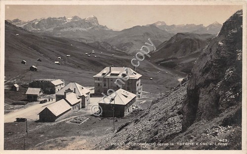 Cartolina Passo Pordoi verso le Tofane e Col di Lana