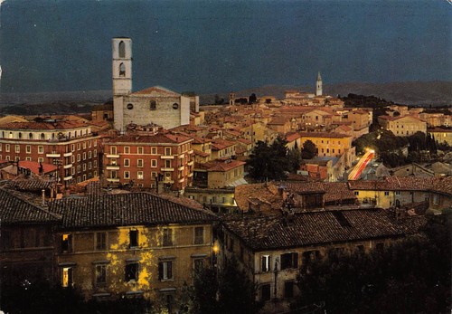 Cartolina Perugia Panorama Notturno