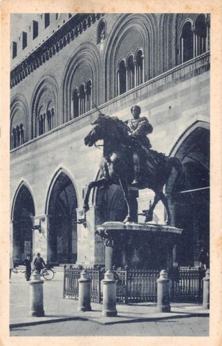 Cartolina Piacenza Monumento a Ranunzio Farnese