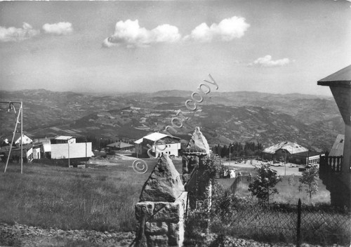 Cartolina Pian del Falco Sestola Panorama parziale