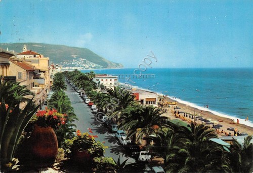 Cartolina Pietra Ligure Panorama spiaggia dall'alto animata 1982