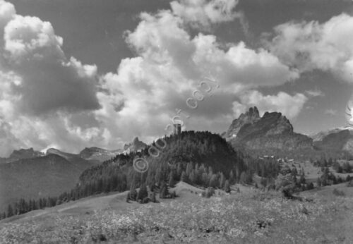 Cartolina Pocol Sacrario Militare con Monumento Timbro Sacrario (Belluno)