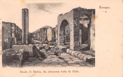 Cartolina Pompei Strada di Stabia che attraversa la città