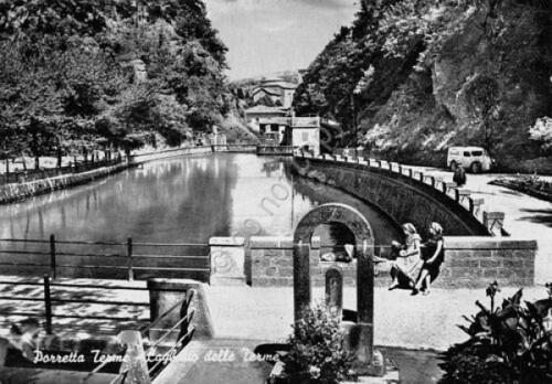 Cartolina Porretta Terme Laghetto delle Terme animata (Bologna)