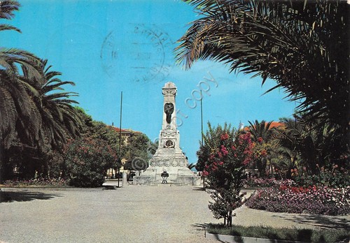 Cartolina Porto San Giorgio Piazza Mentana 1974