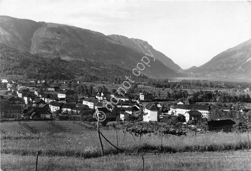 Cartolina Pous d'Alpagno con Lago S. Croce 1955
