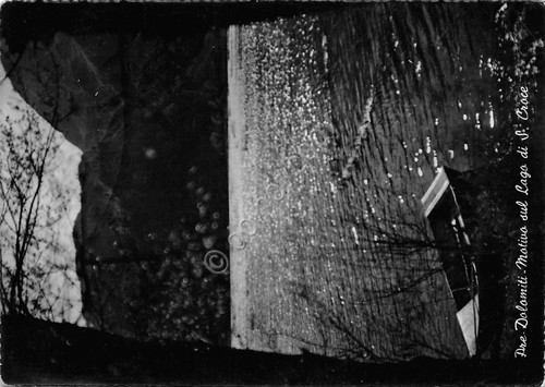 Cartolina Pre Dolomiti Lago di Santa Croce barca 1954 Tassata