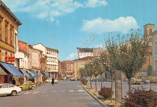Cartolina Quistello Via C. Battisti Animata Segafredo