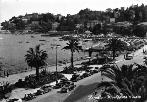 Cartolina Rapallo Passeggiata a mare auto d'epoca 1965 (Genova)