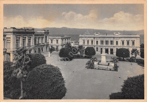 Cartolina Reggio Calabria Piazza V. Veneto