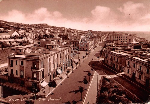 Cartolina Reggio Calabria Viale Amendola 1955