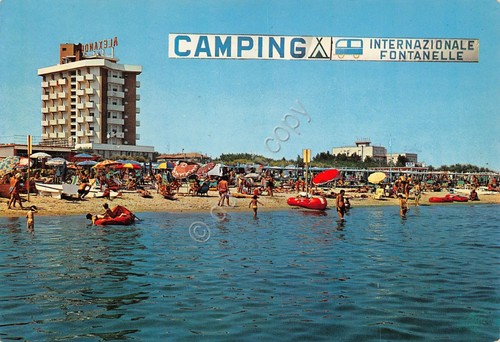 Cartolina Riccione Camping Fontanelle 1978 dal mare spiaggia