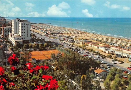Cartolina Riccione panorama timbro filatelico 1970 (Rimini)