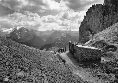 Cartolina Rifugio Demetz Forcella Sassolungo verso Marmolada 1956