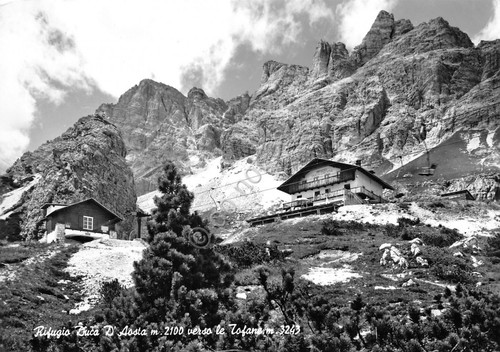 Cartolina Rifugio Duca D'Aosta verso le Tofane 1965