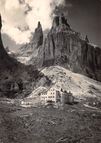 Cartolina Rifugio Vajolet Dolomiti di Fassa timbro al retro (Trento)