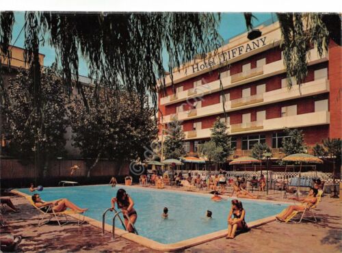 Cartolina Rimini Hotel Tiffany 1973 piscina animata