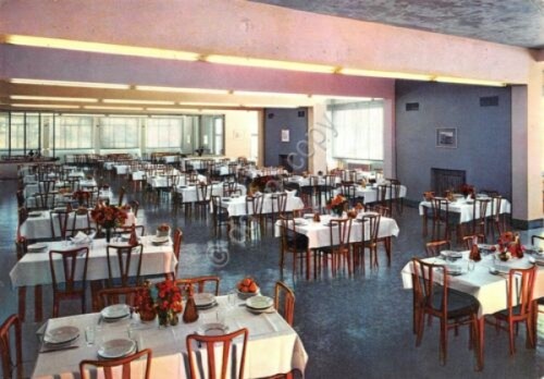 Cartolina Roma Centro internazionale Pio XII ristorante vedute 1975