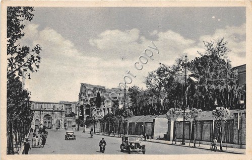Cartolina Roma Via dei Trionfi animata auto d'epoca