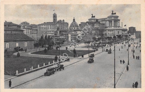 Cartolina Roma Via dell'Impero da Colosseo auto d'epoca