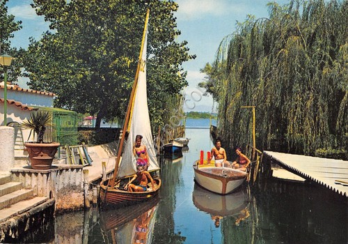 Cartolina Sabaudia Lilandà Bungalow lago e mare animata barca anni …